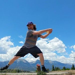 Meet your Posher, Zachary